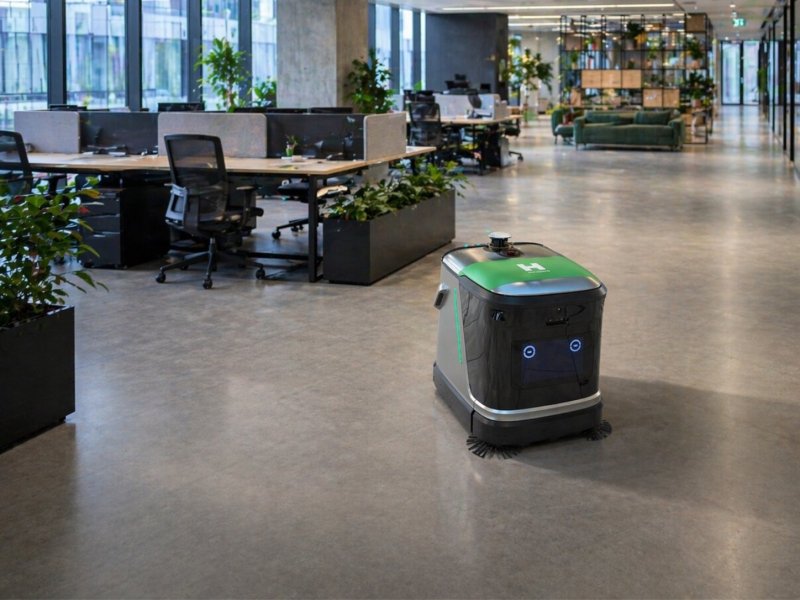 HAGBERG_robots_2_.jpg